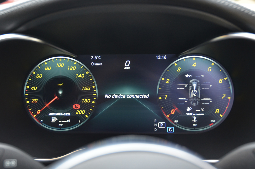 Mercedes C63 AMG 4.0 Biturbo Premium Plus. gallery image 43