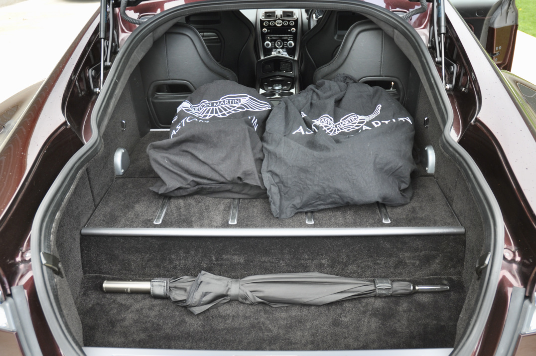 Aston Martin Rapide S V12 Auto gallery image 35