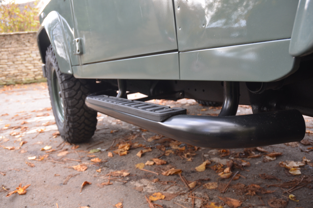 Land Rover Defender 90 - TD 5 gallery image 30