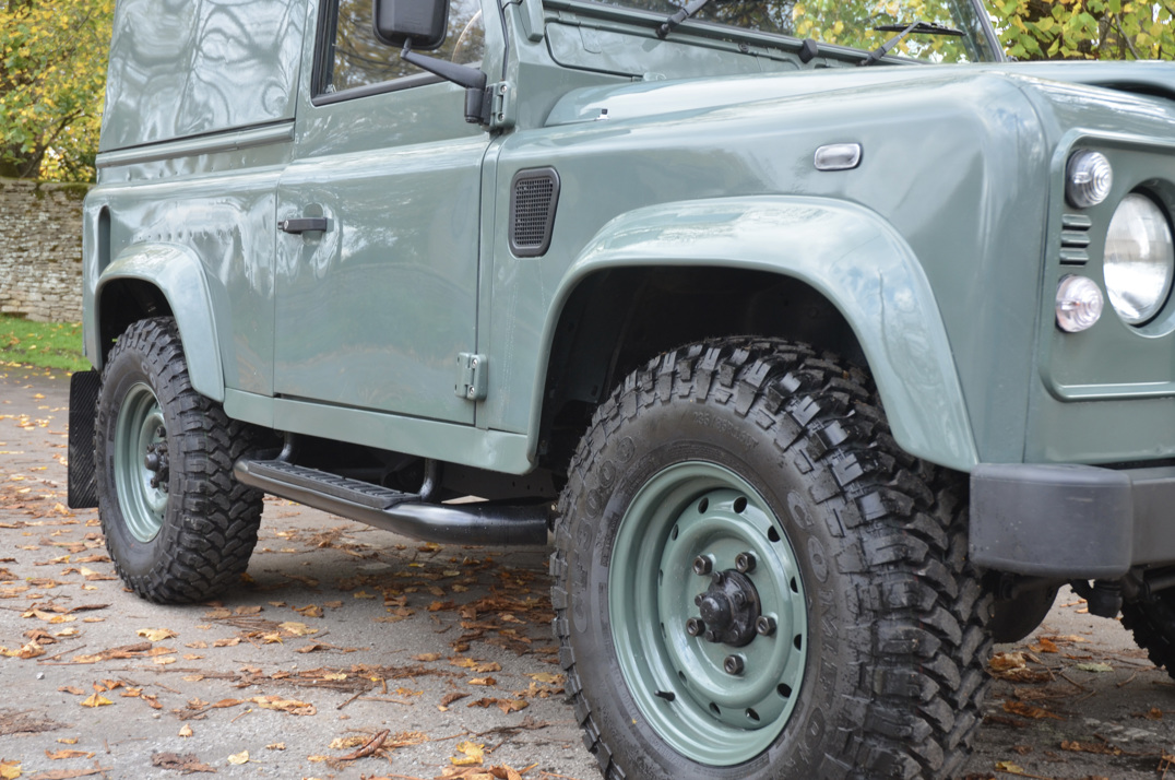 Land Rover Defender 90 - TD 5 gallery image 14