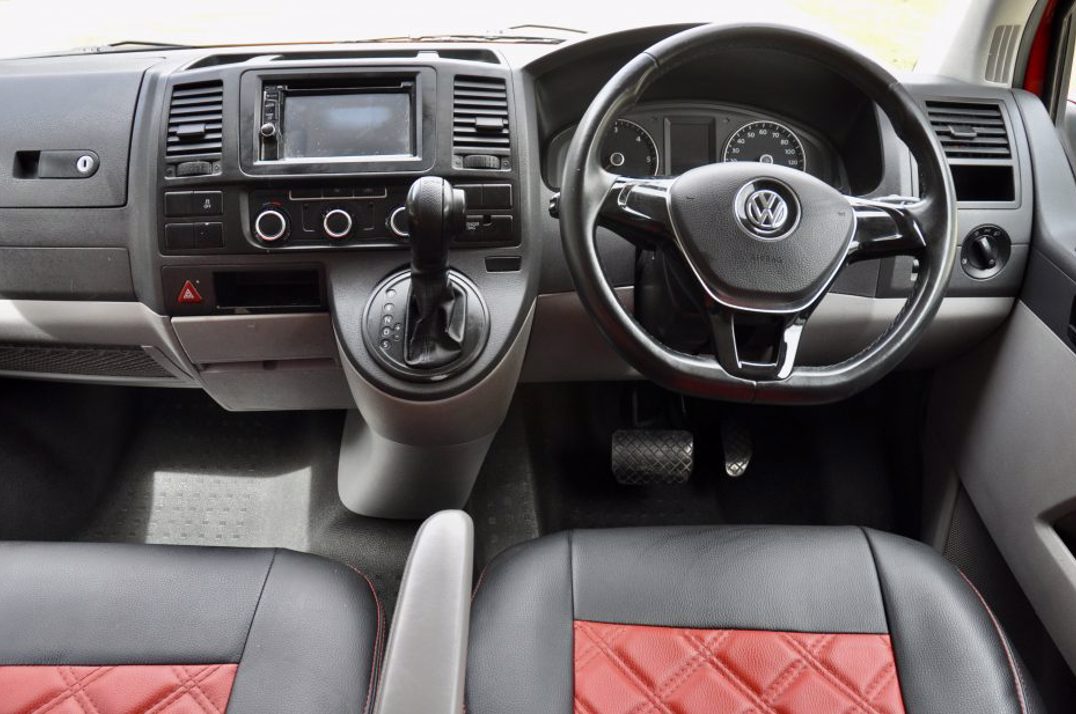 Volkswagen Transporter T5 LWB Auto Camper van. gallery image 12