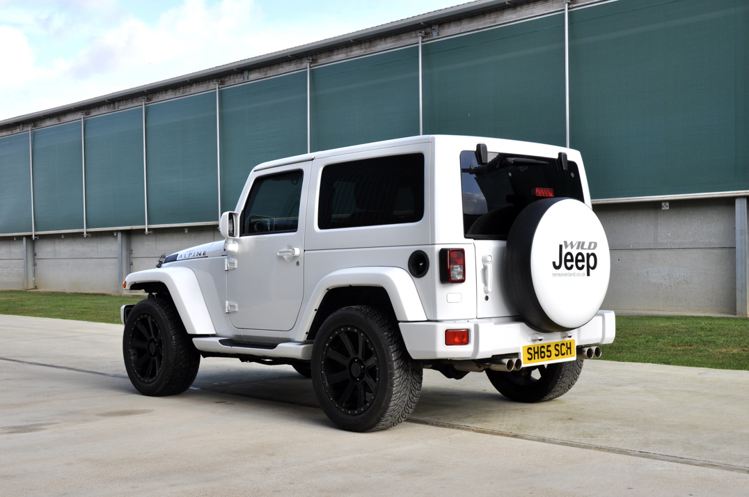 Jeep Wrangler Sahar 3.6 V6 Auto Wild Alpine edition Convertible gallery image 7