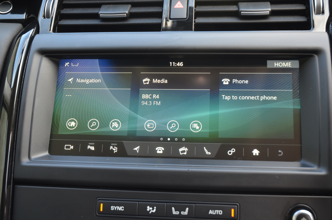 Land Rover Discovery 30 SDV6 SE Auto gallery image 46