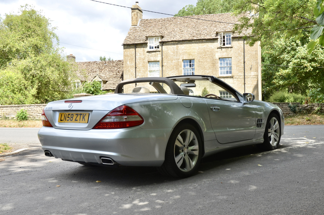 Mercedes SL 500 5.5 Auto gallery image 8