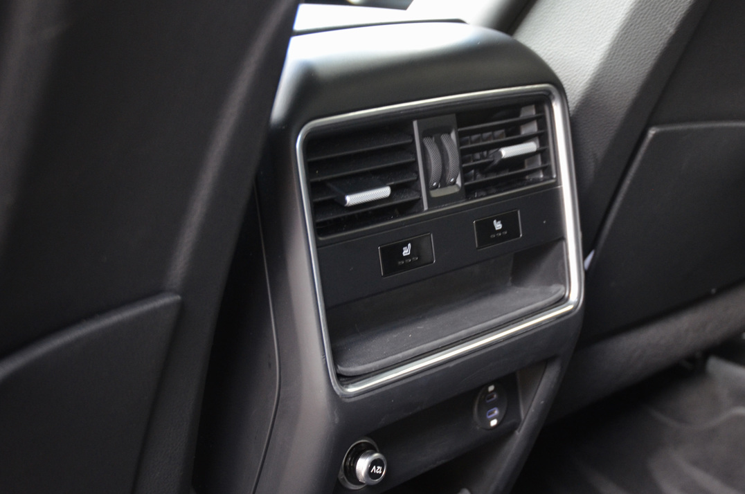 Porsche Cayenne Turbo Coupe gallery image 43