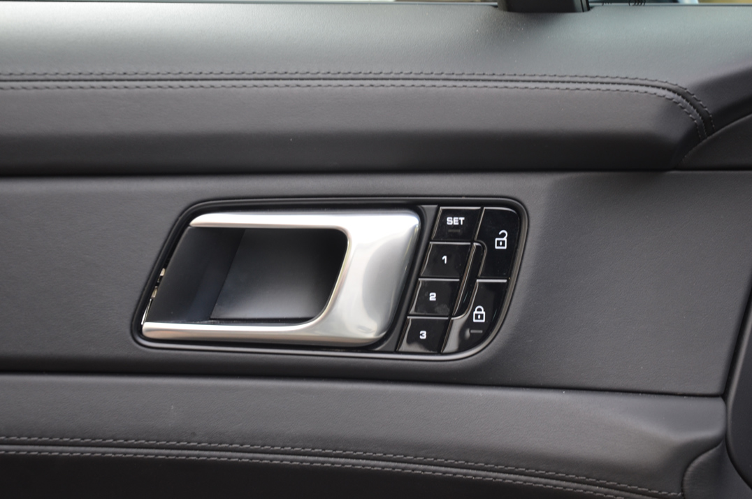 Porsche Panamera 2.9 V6 E-Hybrid 17.9KW Gen 2.2 gallery image 44