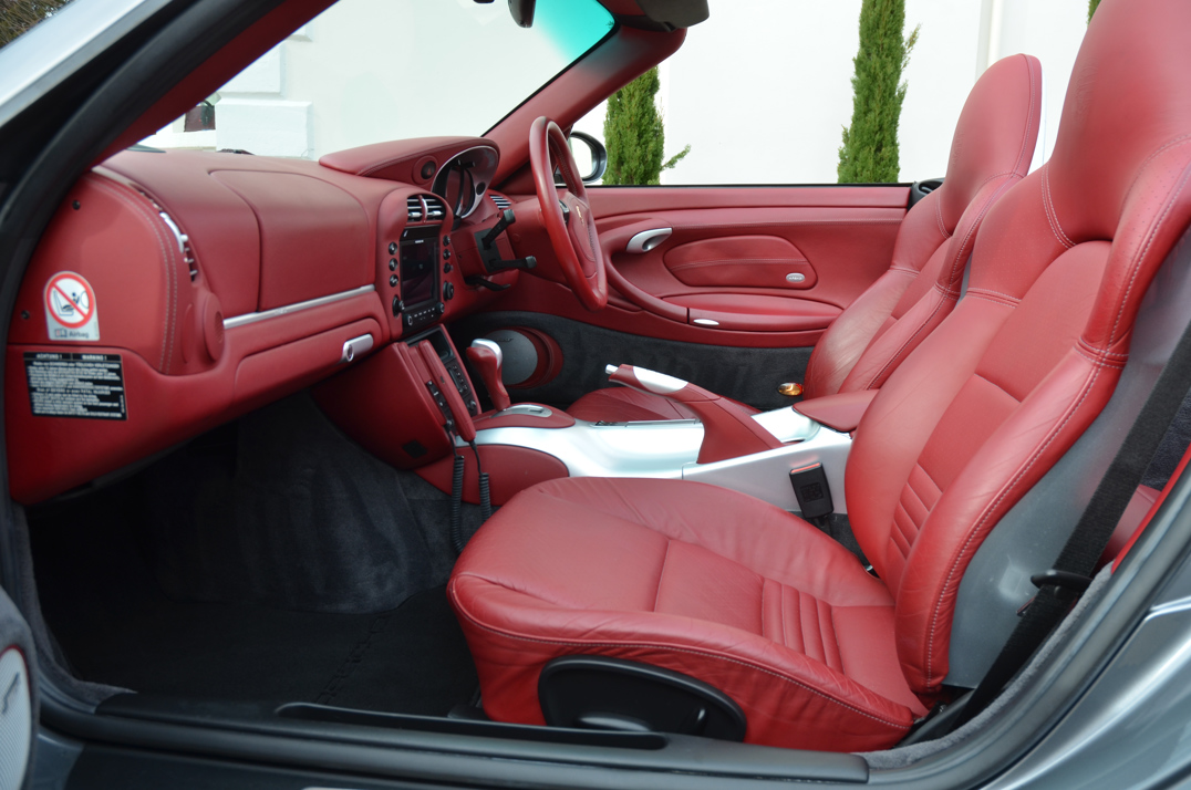 Porsche 911 Turbo S Tip Cabriolet AWD. gallery image 46