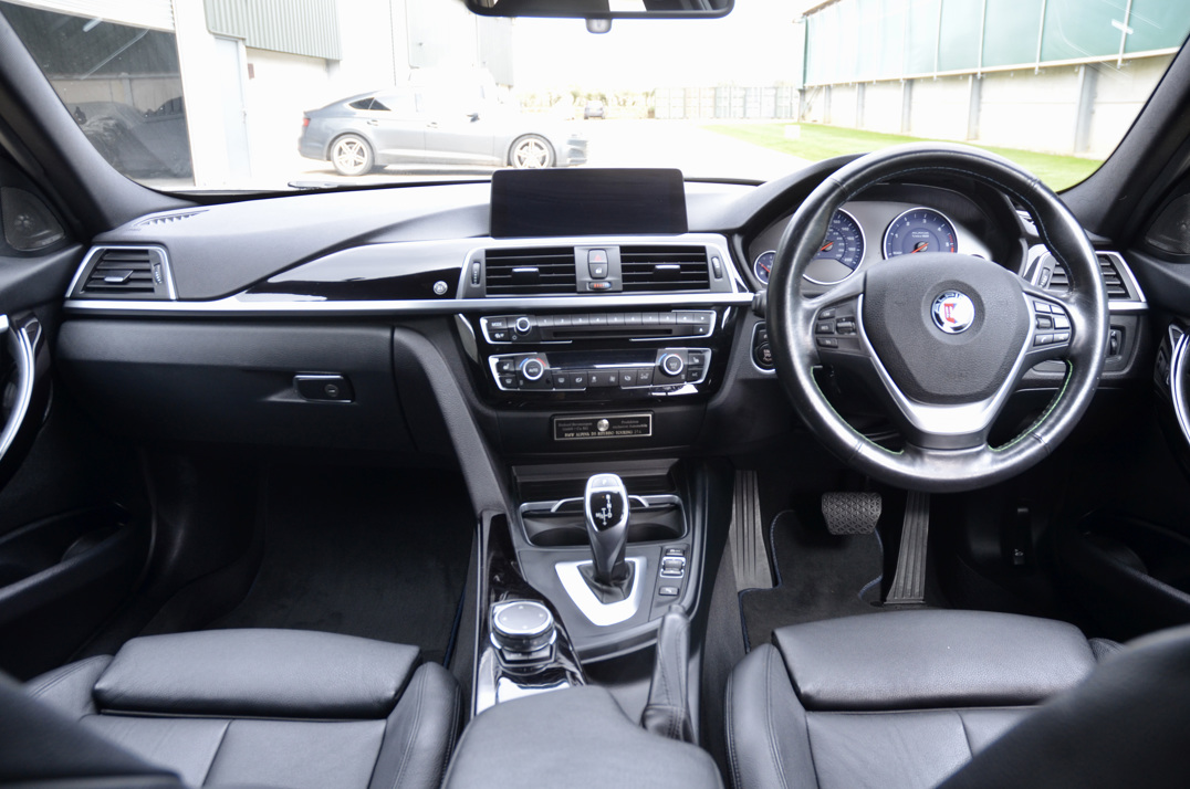 BMW ALPINA D3 30Ltr Biturbo Touring gallery image 28