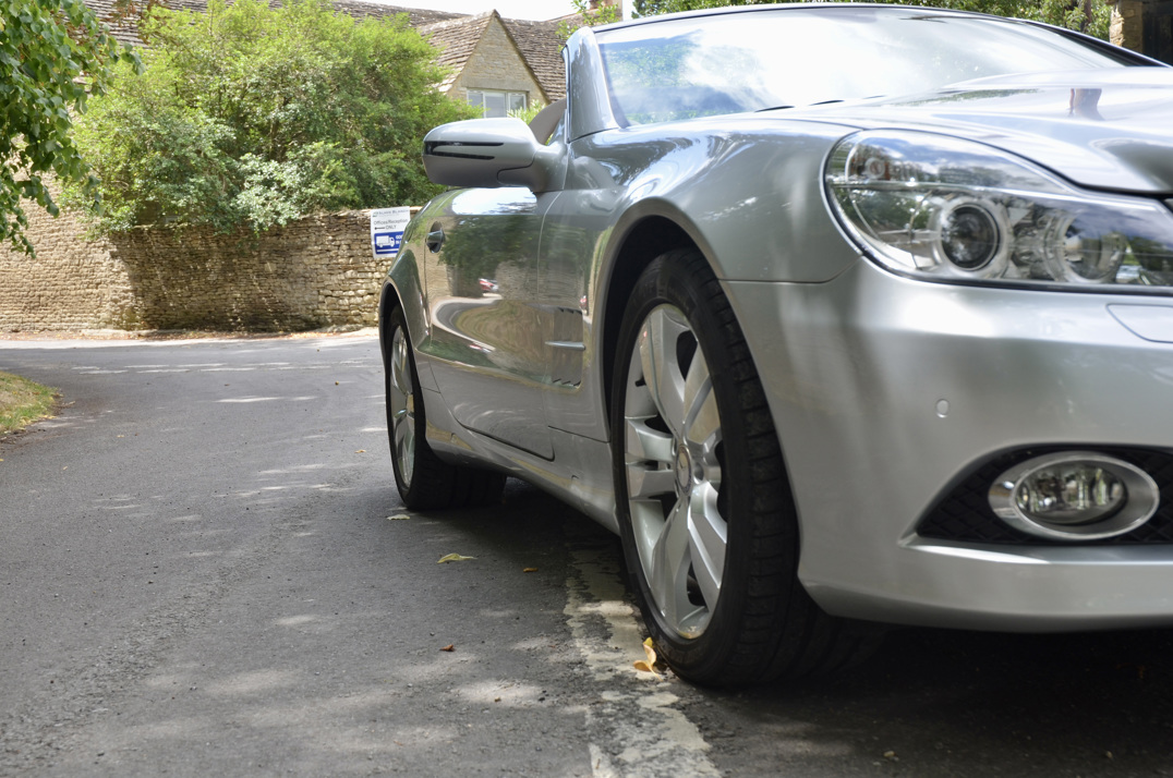 Mercedes SL 500 5.5 Auto gallery image 19