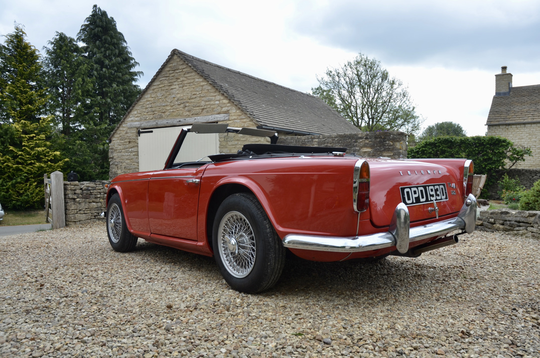Triumph TR4A gallery image 12