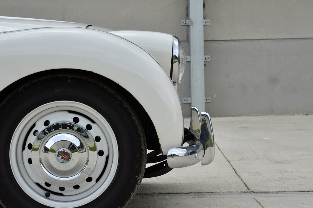 Triumph TR3. gallery image 18