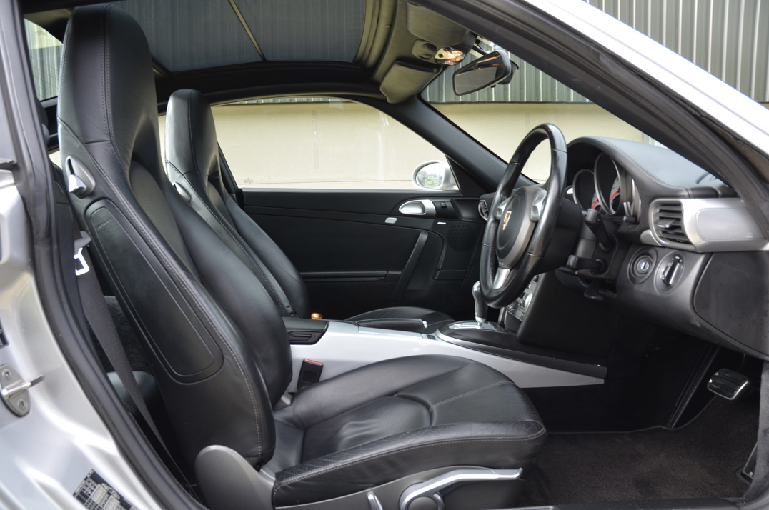 Porsche 911 Carrera 4S Targa Tip. gallery image 27