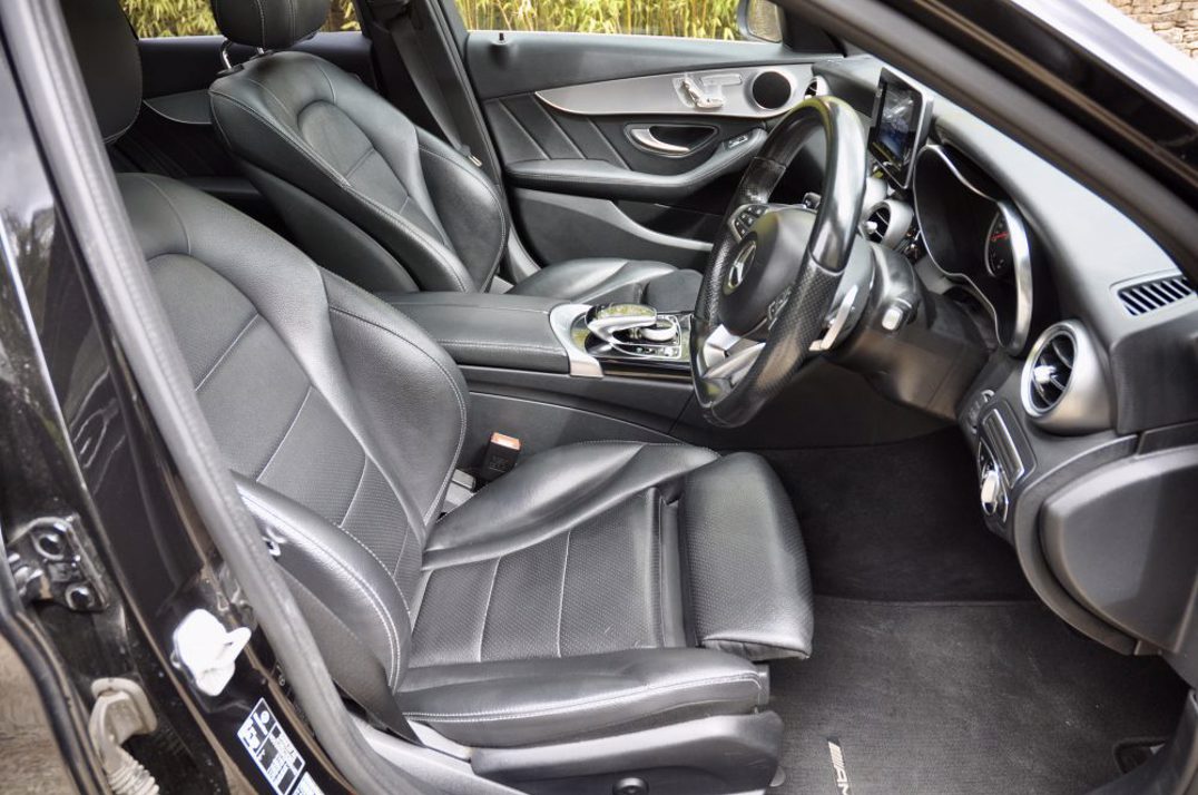 Mercedes C 220 AMG Line Premium Bluetech Estate gallery image 15