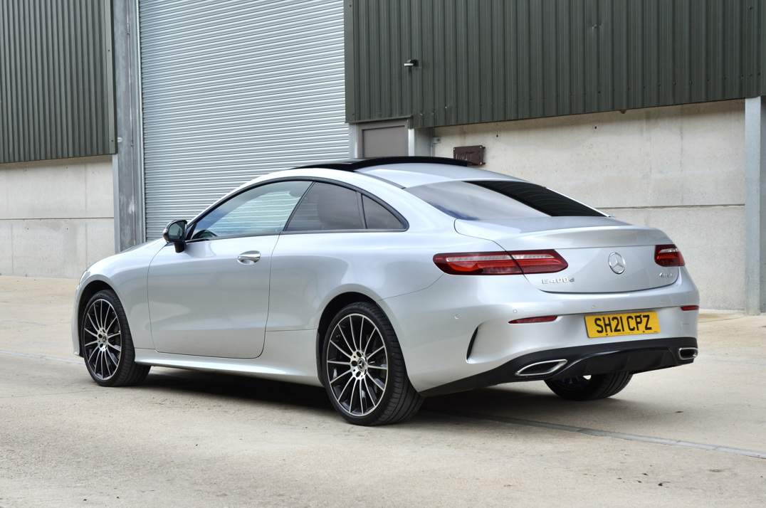 Mercedes Benz E400D AMG Line Premium plus D-4M Coupe. Px Welcome gallery image 8