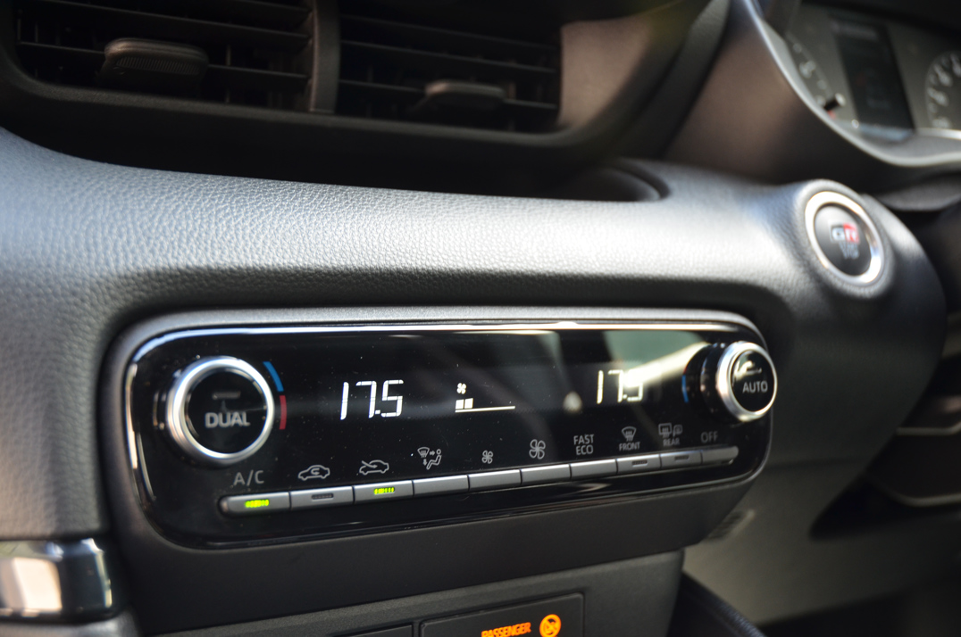 Toyota GR Yaris Circuit 4WD - Manual gallery image 39