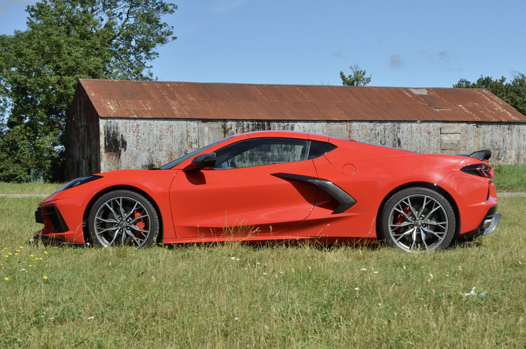 Chevrolet Corvette Stingray 6.2 V8 Auto Convertible gallery image 11