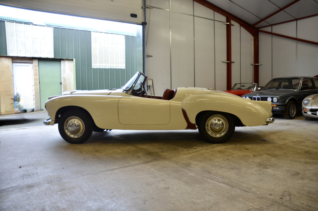 Daimler Conquest Roadster gallery image 5