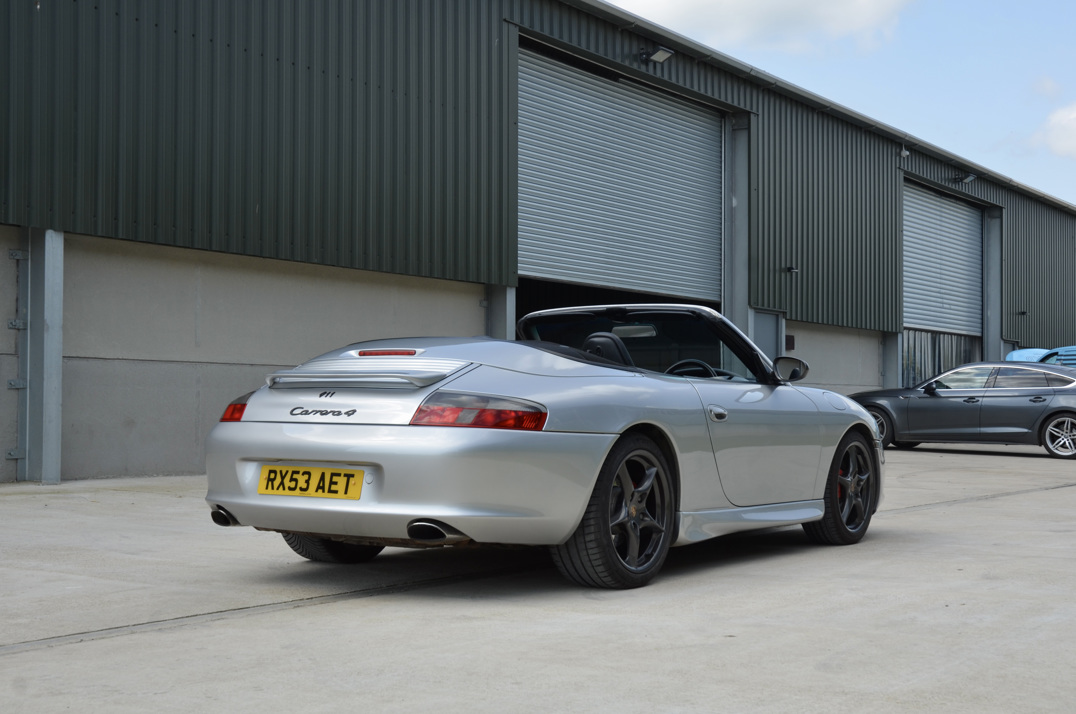 Porsche 911 996 Carrera 4 Cabriolet. gallery image 9