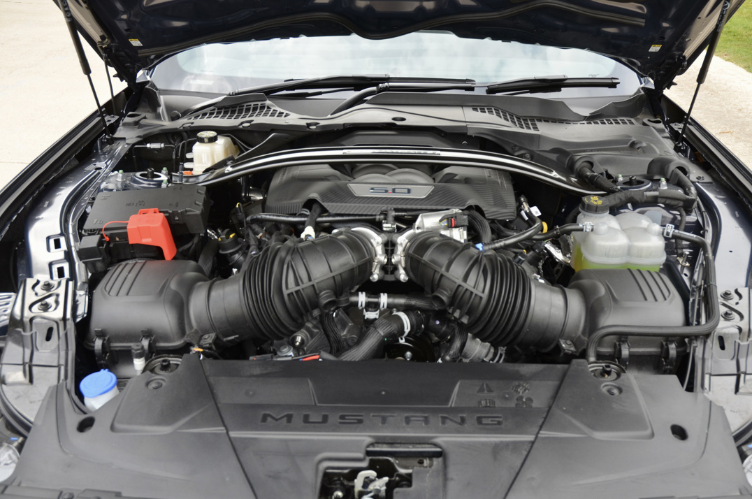 Ford Mustang 5.0 V8 Dark Horse Coupe Selshift - Euro 6. gallery image 50