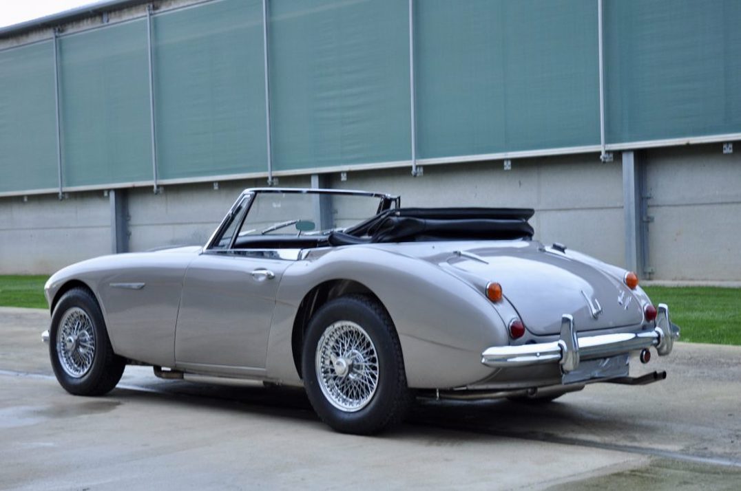 Austin Healey 3000 MIII BJ8 Convertible gallery image 9
