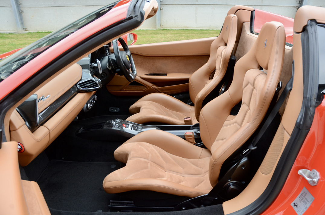 Ferrari 458 F-1 Spider DCT .. Ferrari power warranty until April 2025 gallery image 38