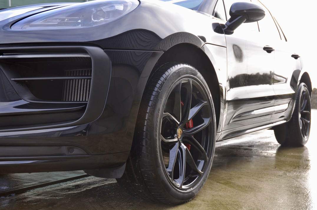 Porsche Macan S 2.9 V6 Turbo gallery image 10