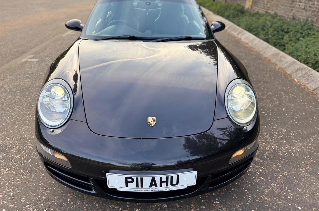 Porsche 911 Carrera 3.8s Tip Tronic Coupe .. gallery image 3