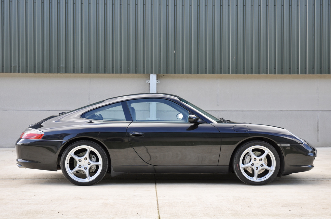 Porsche 911 996 Carrera 4 gallery image 7