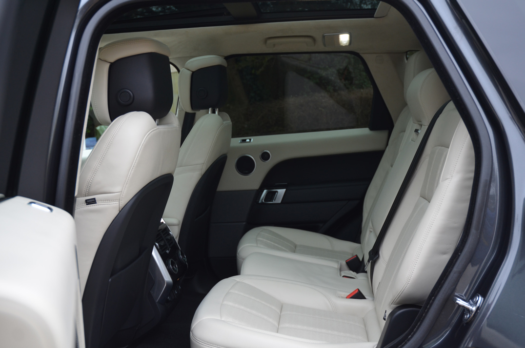 Land Rover Range Rover Sport 3.0 Autobiography Dynamic. gallery image 35