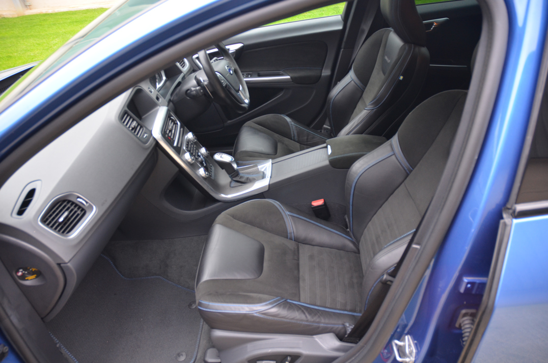 Volvo V60 Polestar T6 AWD Auto Estate gallery image 32