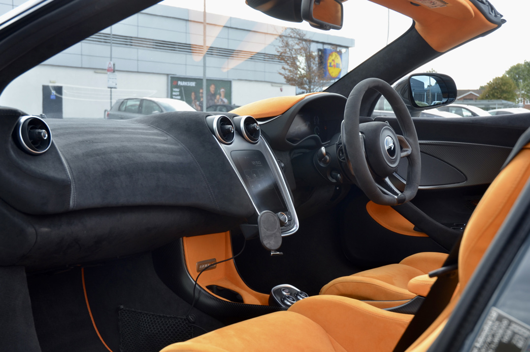 McLaren 600 LT VA-SA Spider - 6 Months McLaren warranty remaining .. gallery image 62