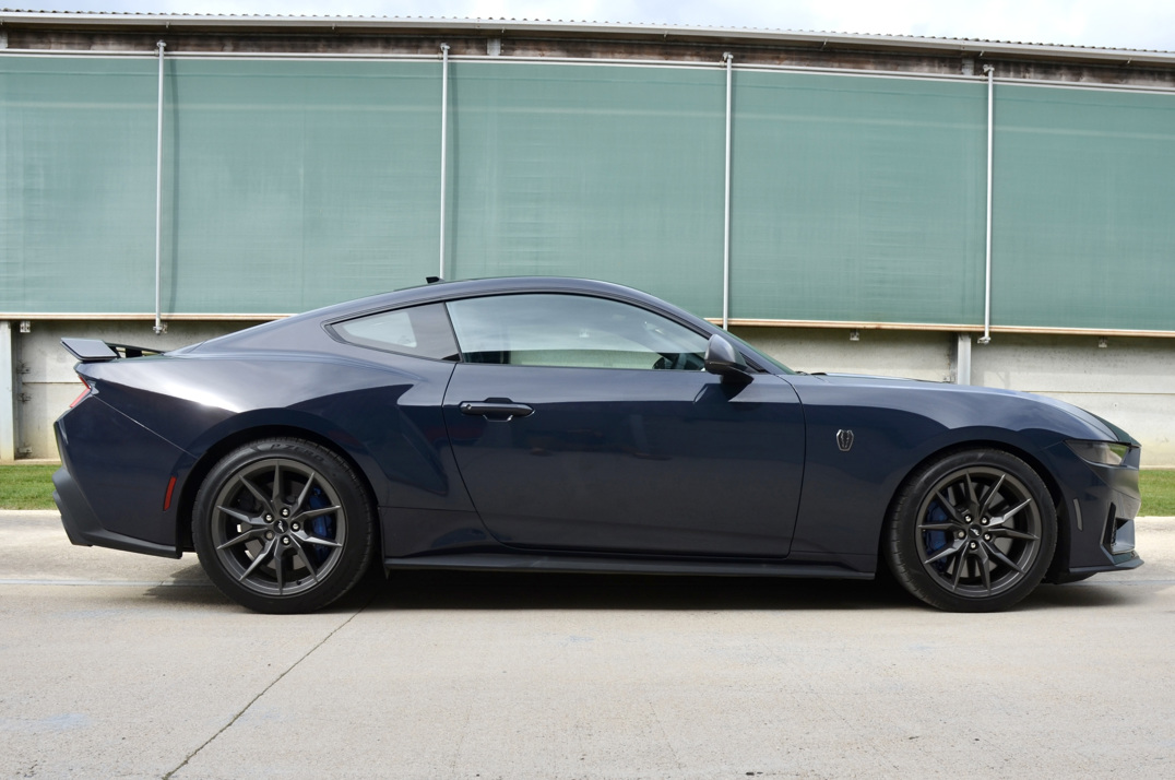 Ford Mustang 5.0 V8 Dark Horse Coupe Selshift - Euro 6. gallery image 7