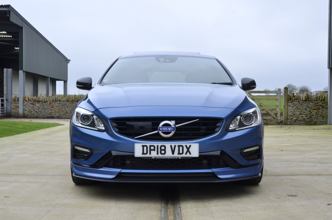 Volvo V60 Polestar T6 AWD Auto Estate gallery image 3
