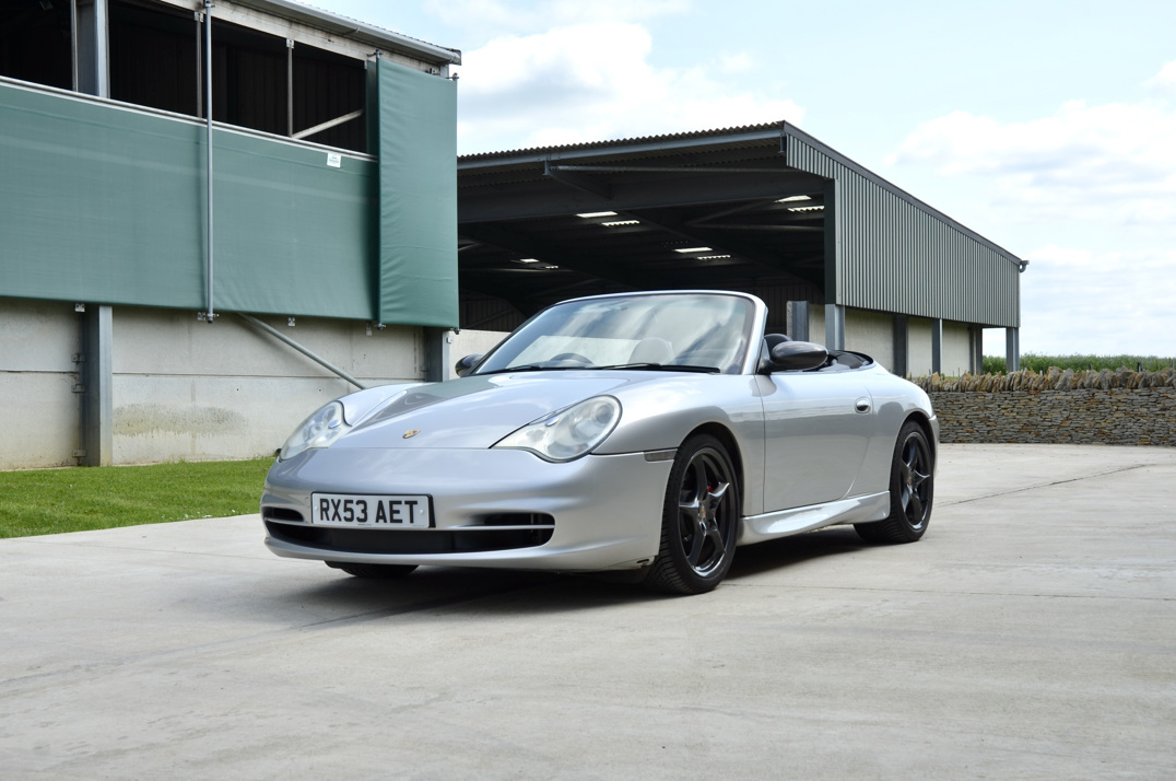 Porsche 911 996 Carrera 4 Cabriolet. gallery image 2