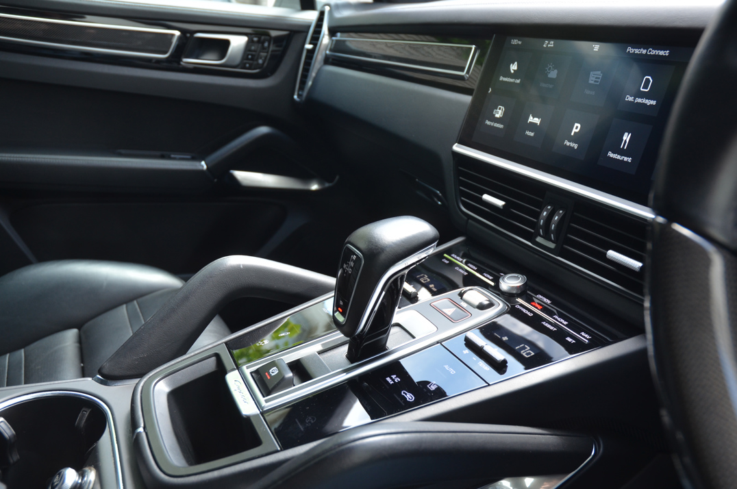 Porsche Cayenne Turbo Coupe gallery image 47