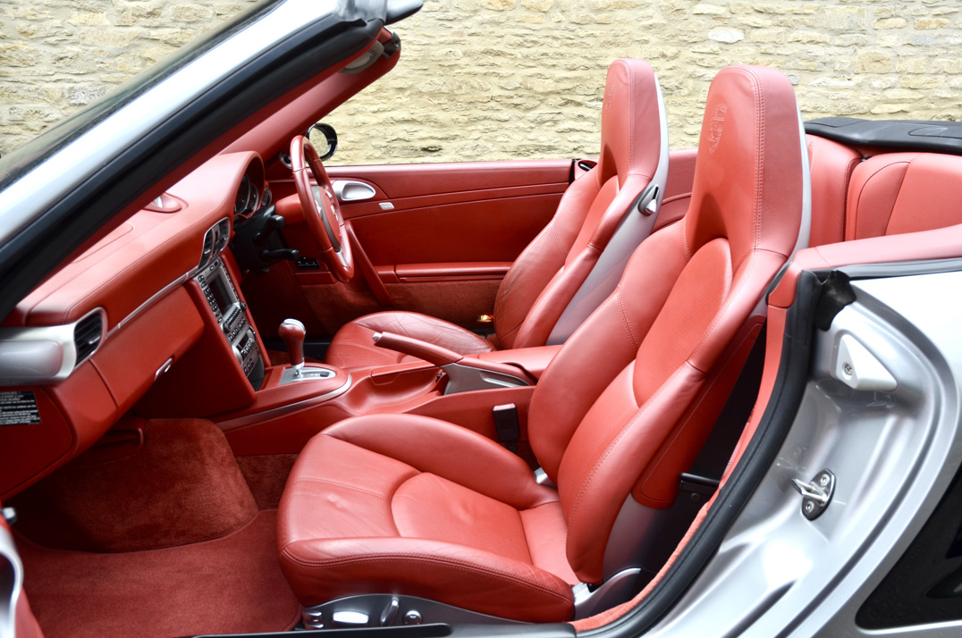 Porsche 911 Turbo Cabriolet Tip-Tronic gallery image 42