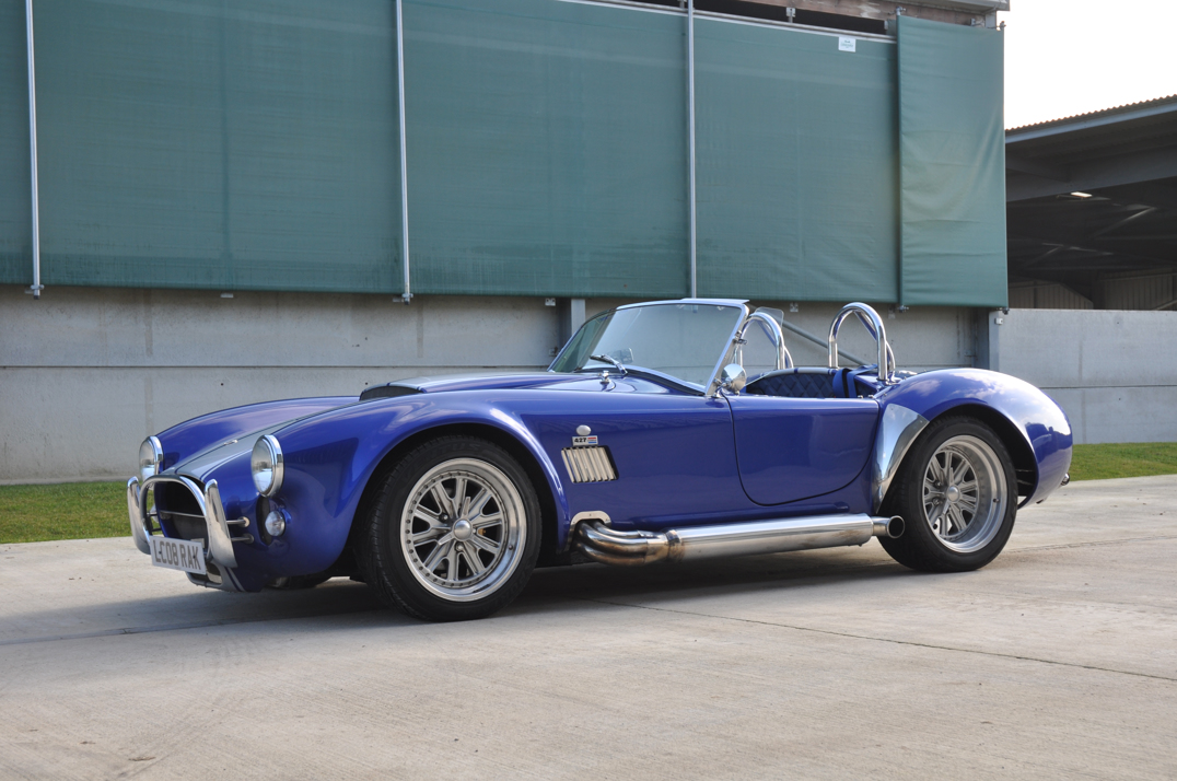 Dax AC Cobra 427 gallery image 1