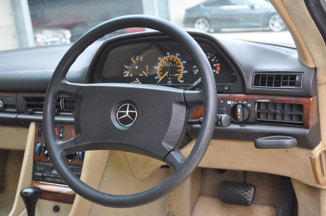 Mercedes 420 SEC Coupe Auto gallery image 27