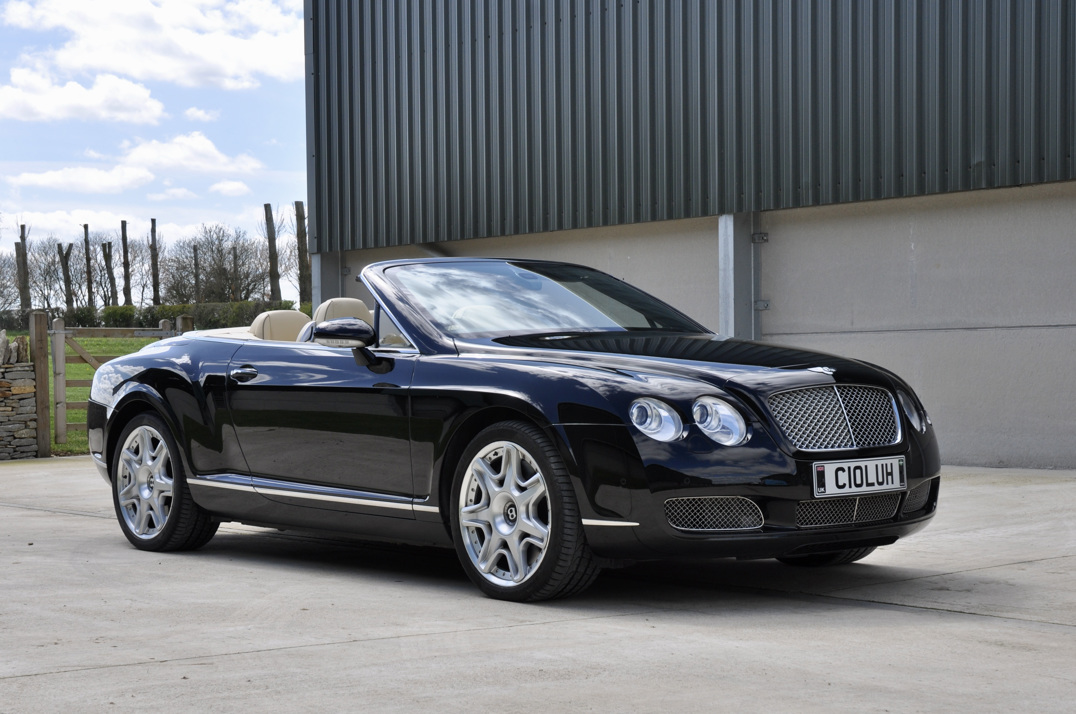 Bentley Continental GTC Mulliner gallery image 4