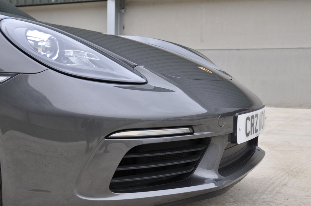 Porsche Cayman T 718/982 gallery image 17