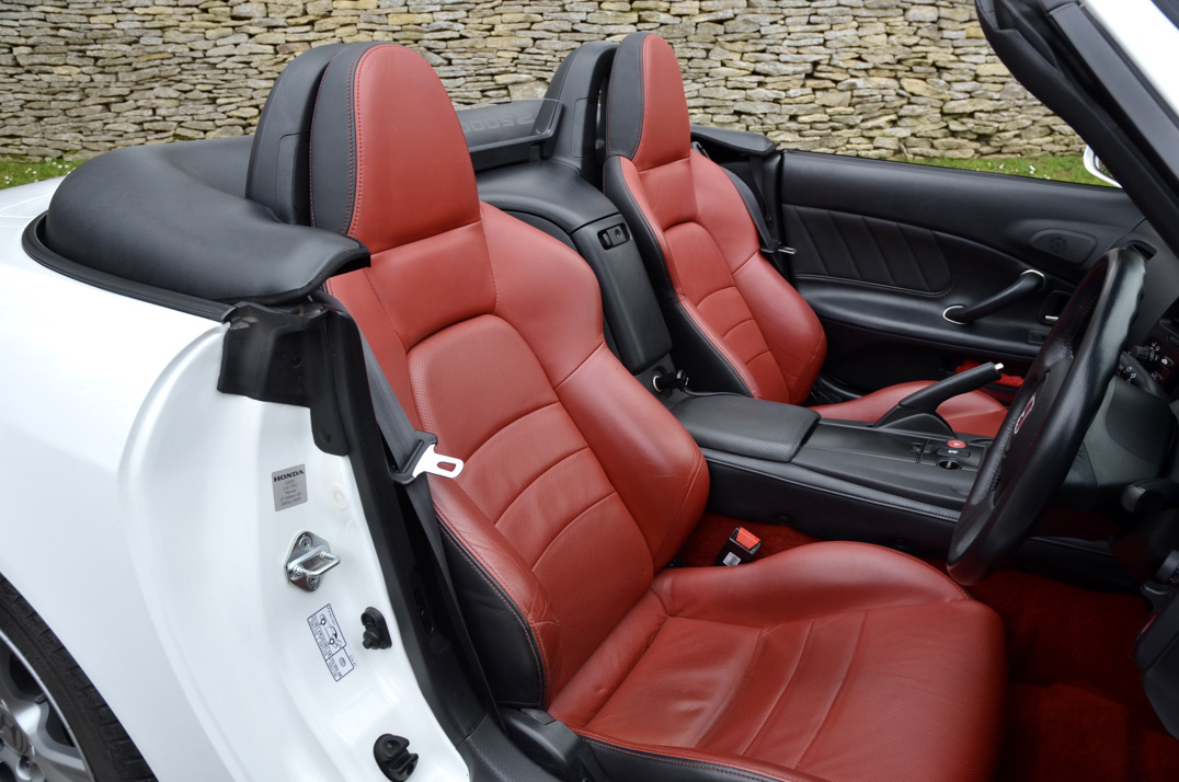 Honda S2000 2.0i GT Edition 46 - 100 Limited edition gallery image 36