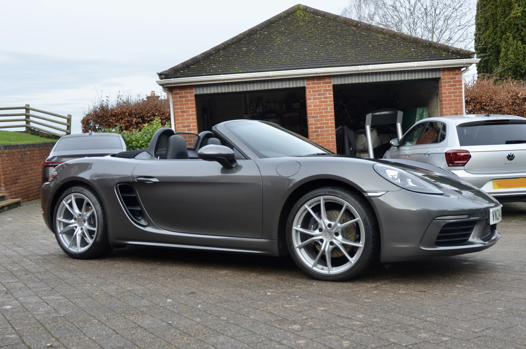 Porsche Boxster 718 PDK gallery image 1