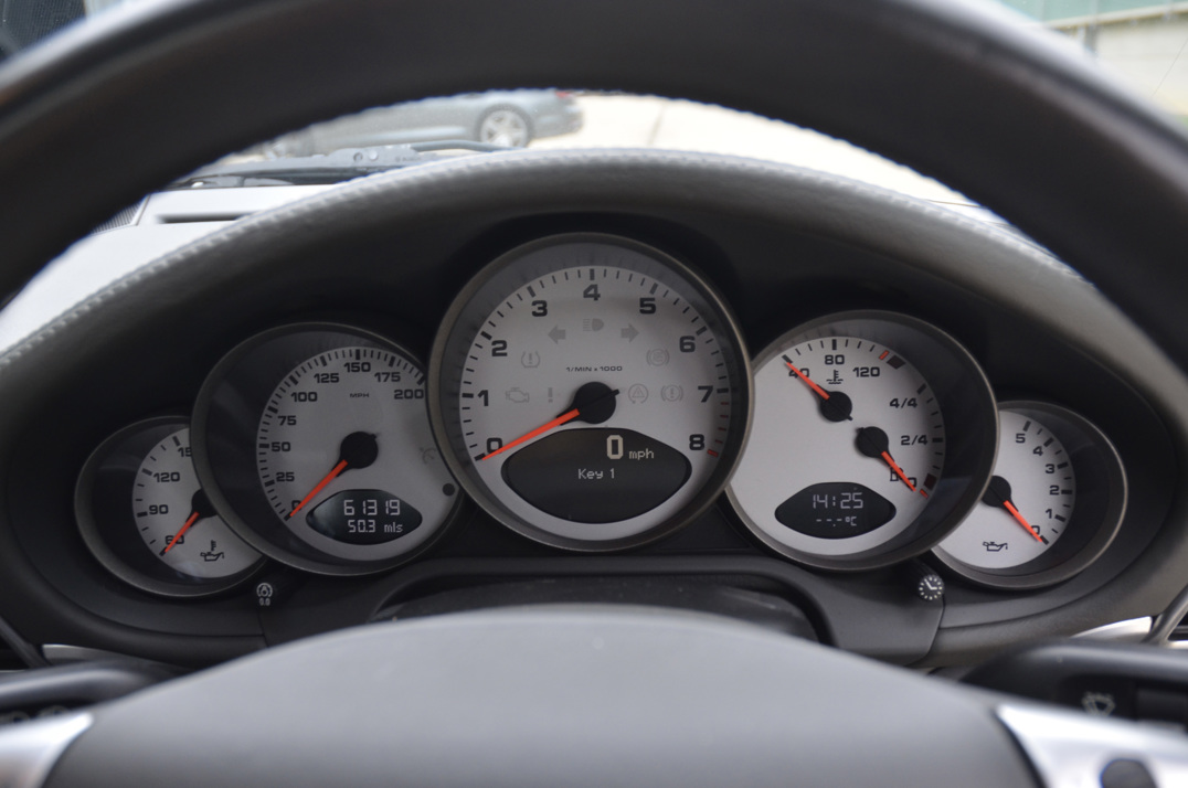 Porsche 911 Carrera S Manual gallery image 34