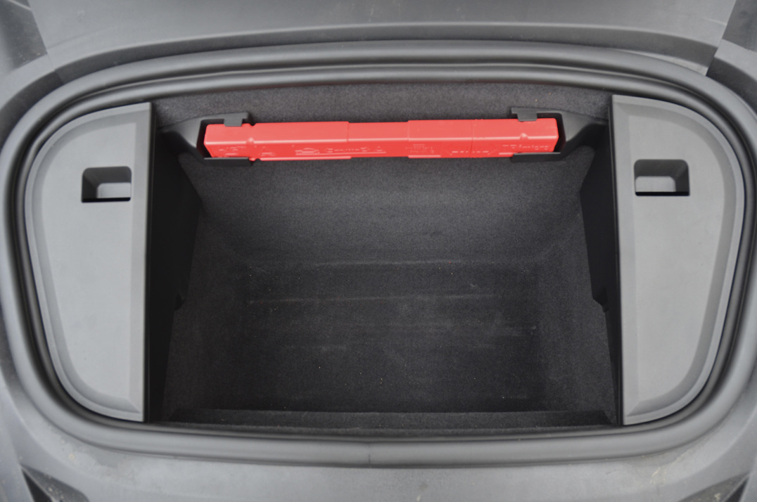 Porsche Taycan Turbo S gallery image 73