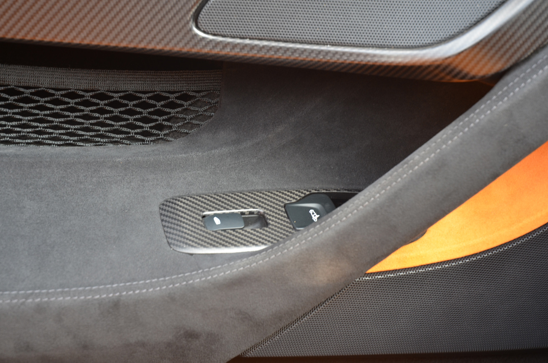 McLaren 600 LT VA-SA Spider - 6 Months McLaren warranty remaining .. gallery image 75