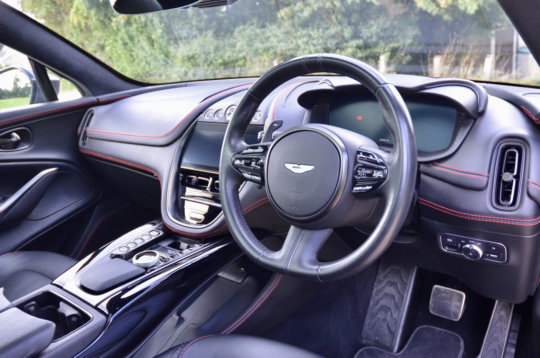 Aston Martin DBX 4.0 V8. gallery image 35