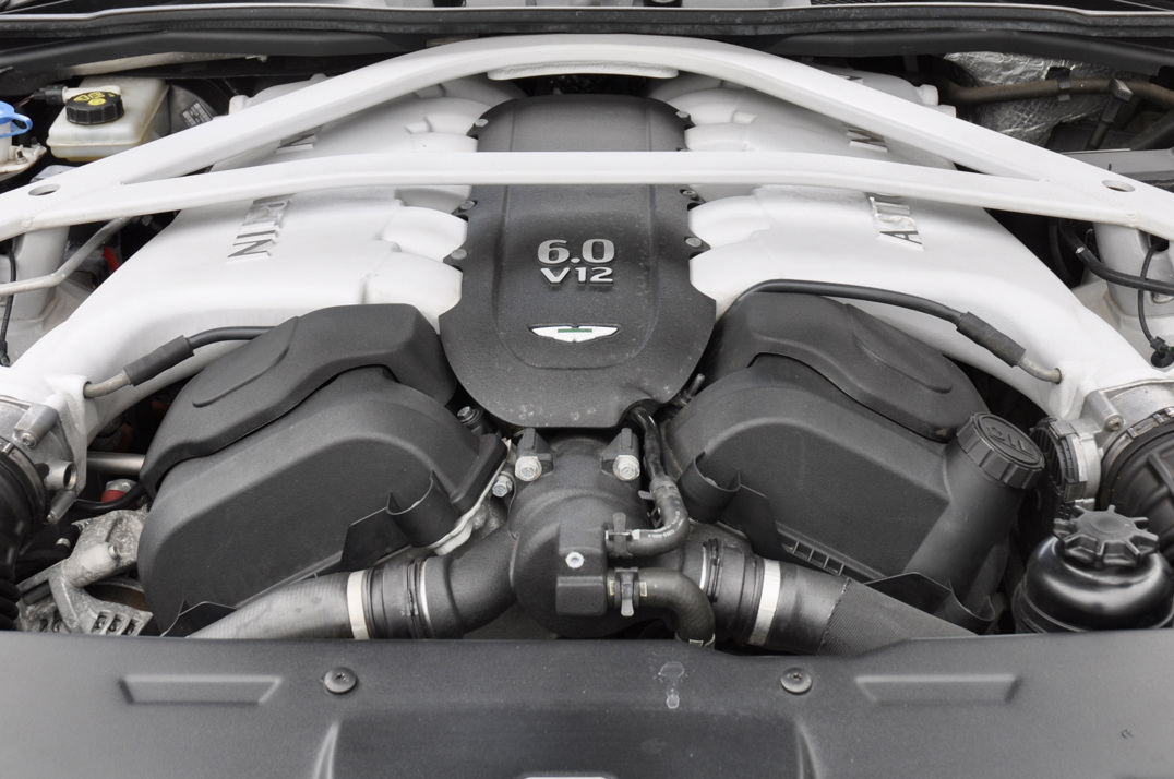 Aston Martin Rapide S V12 Auto gallery image 36