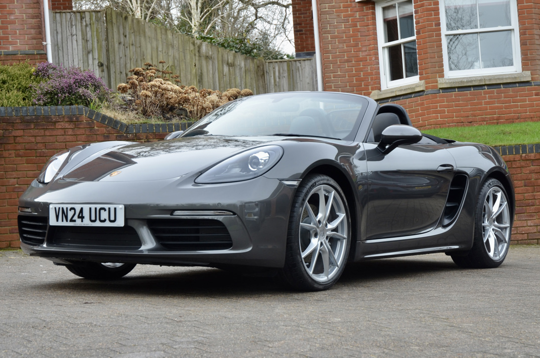 Porsche Boxster 718 PDK gallery image 15