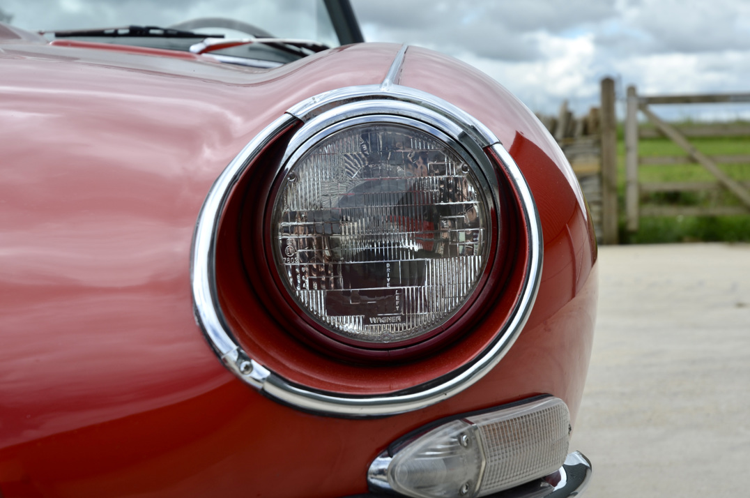 Jaguar E Type 4.2 Roadster Series 1.5 gallery image 24