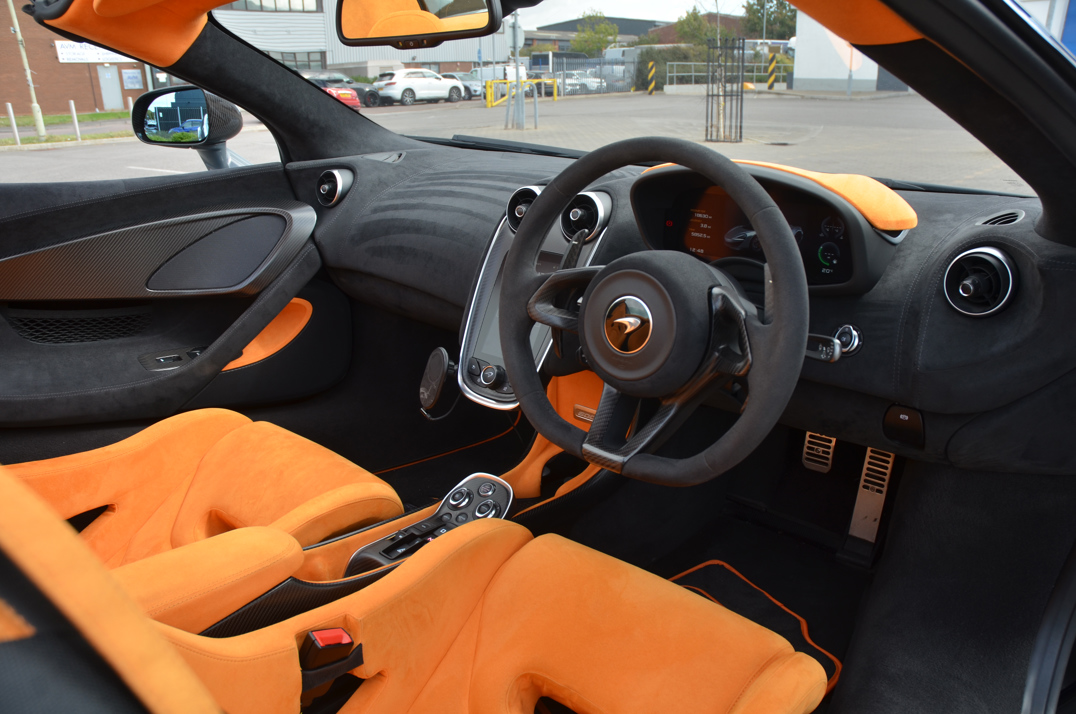 McLaren 600 LT VA-SA Spider - 6 Months McLaren warranty remaining .. gallery image 59